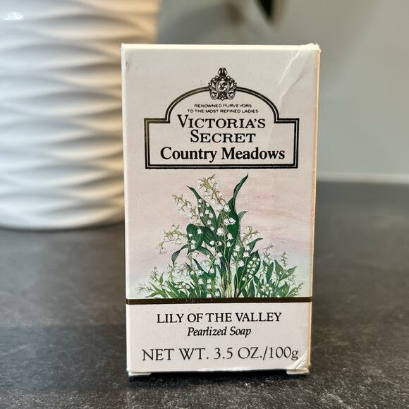 NEW Victoria’s Secret Country Meadows LILY OF THE VALLEY Pearlized Soap 3.5 oz - Picture 3 of 5